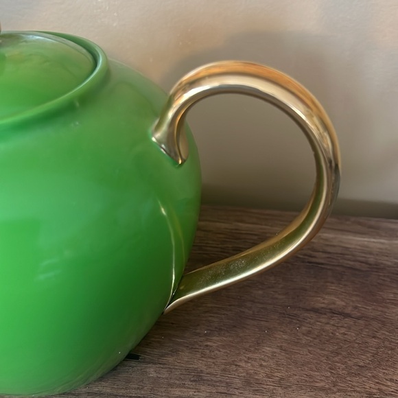 Kate Spade Greenwich Grove Green Teapot w/ original box included - Picture 3 of 10